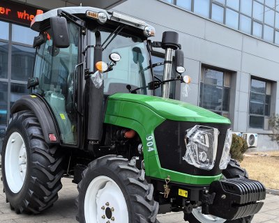 Tractor TB904-3