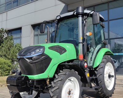Tractor TB1004-1