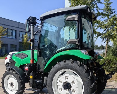 Tractor TB1004-2
