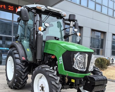 Tractor TB904-1
