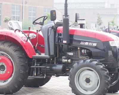 Tractor TY404-3
