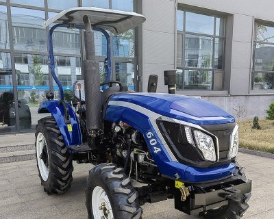 TE604 Wheel Tractor-2